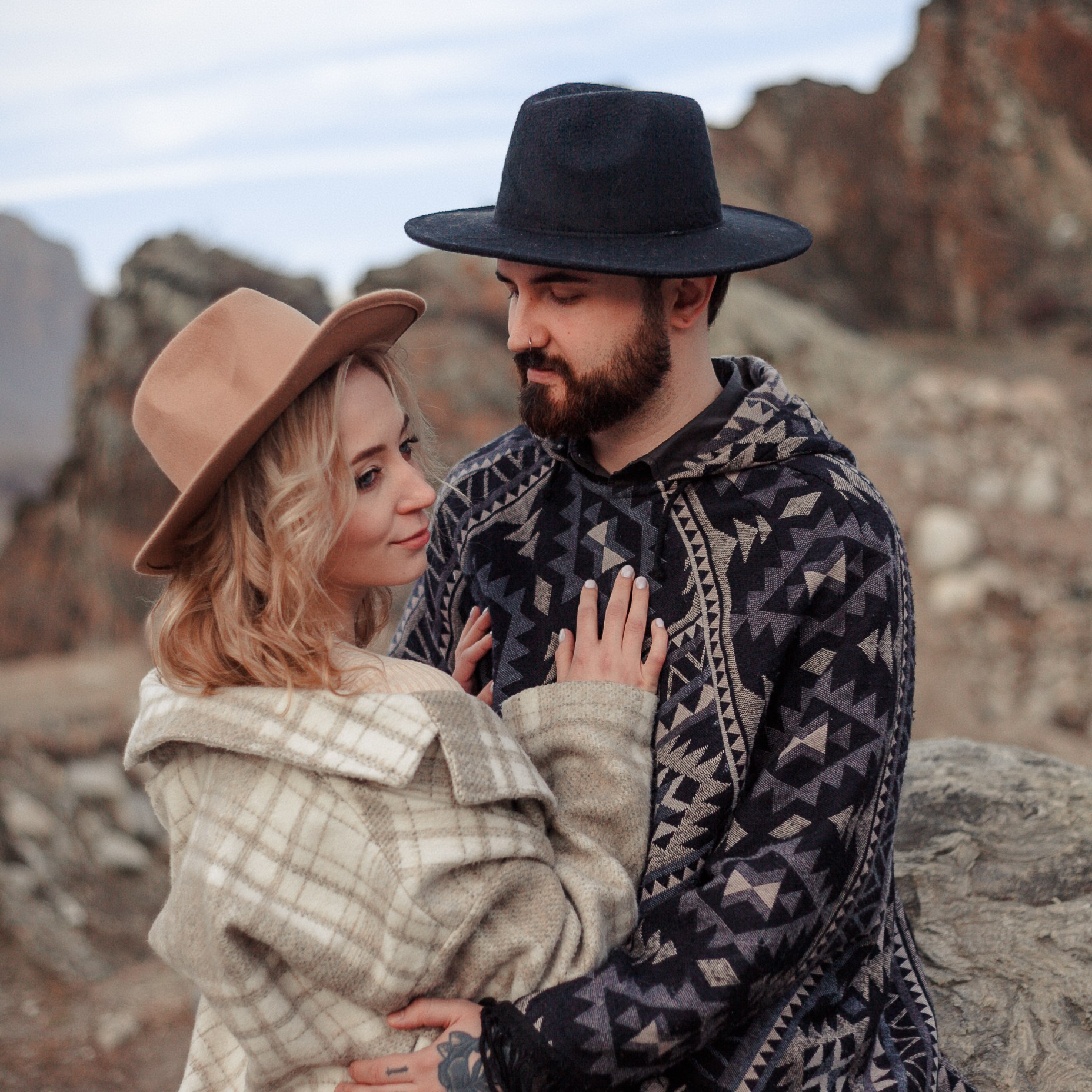 стоимость фотосессии в пятигорске· заказать фотосессию в кисловодске· фотосъемка для беременных на природе кмв· индивидуальный фототур на эльбрус· лучший семейный фотограф на кавказе· фотосессия с детьми в горах цена· аренда фотографа на кмв· фотограф для пары в пятигорске· недорогой фотограф в кисловодске