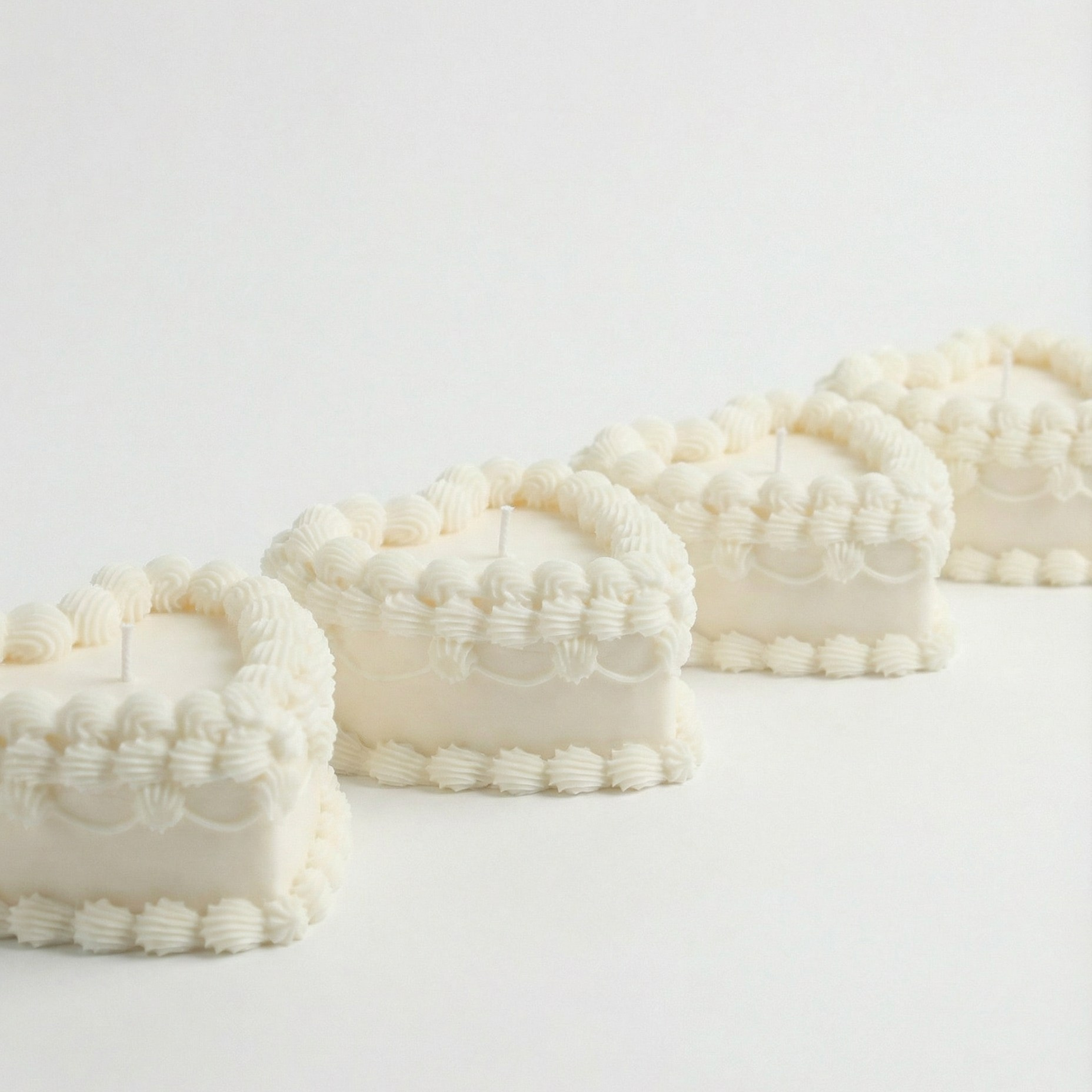 Свадебные свечи бонбоньерки на заказ, подарки гостям с индивидуальным дизайном