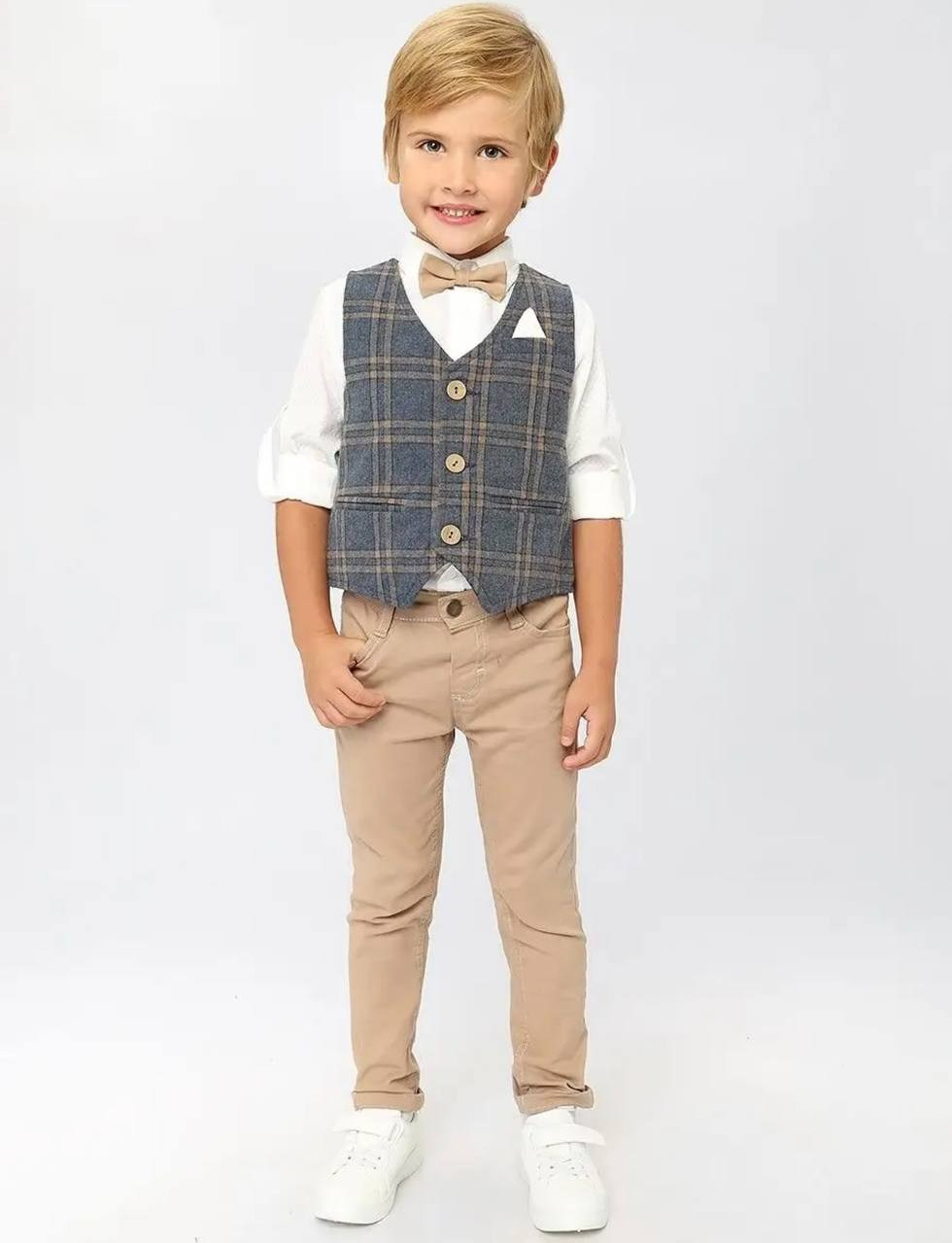 Гардероб студии. Фотостудия и пространство под мероприятия studio1884 в Казани