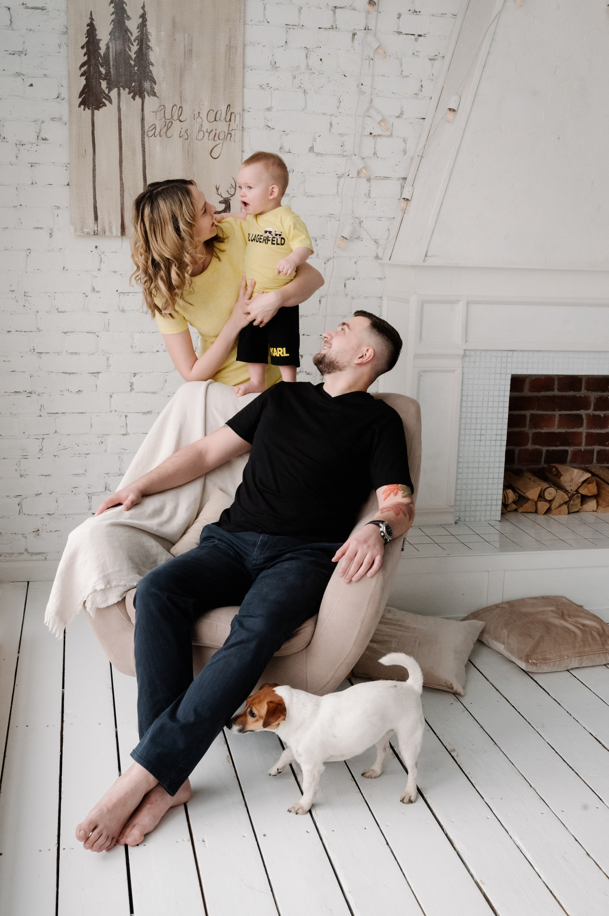 Съемка в фотостудии. Фотограф новорожденных малышей в Санкт-Петербурге