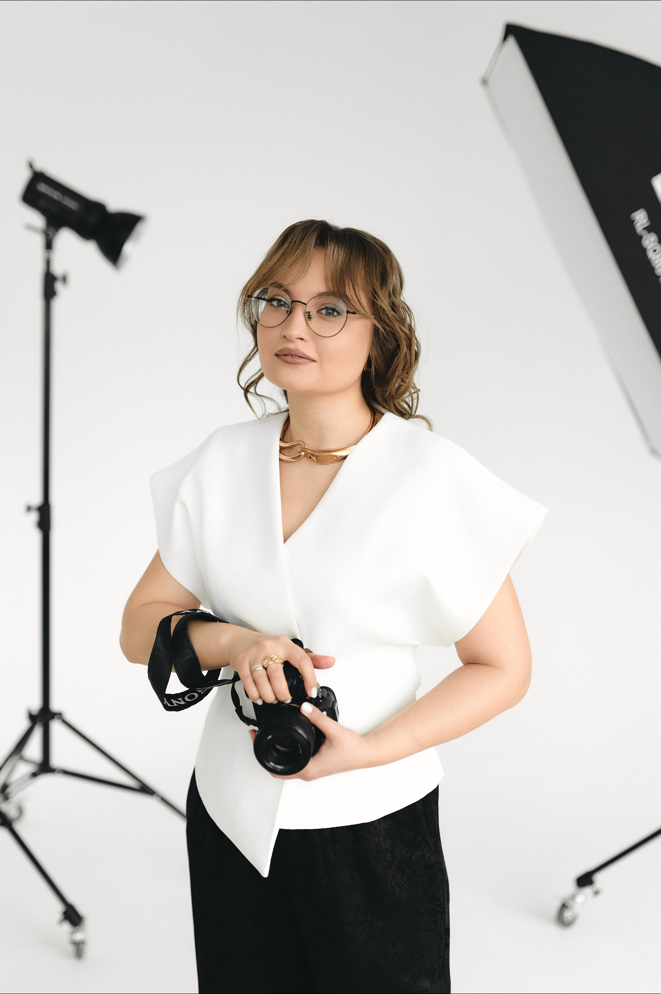 Контакты. Фотограф Надежда Миронова Вологда