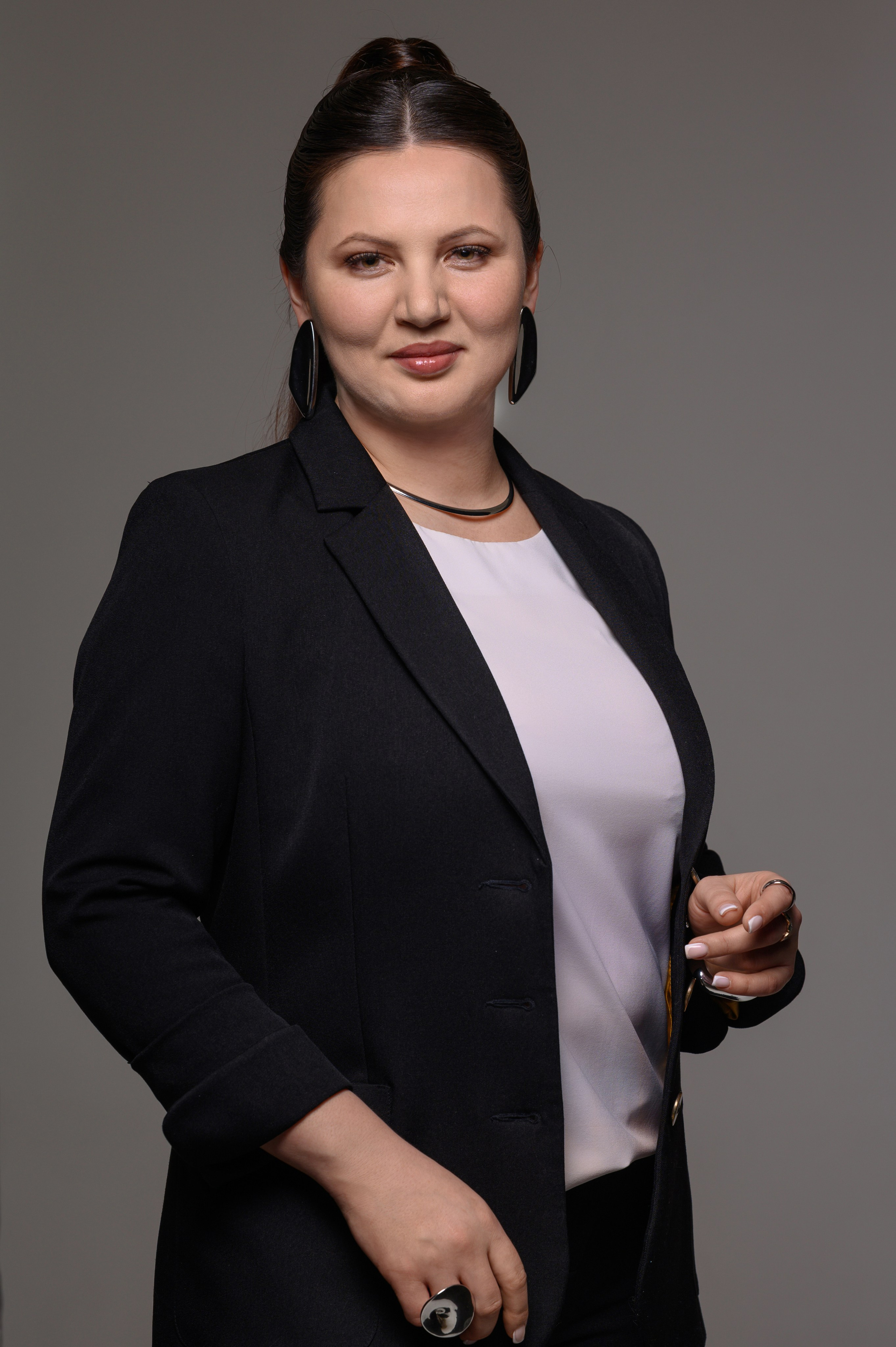 Фотосессия для эксперта и личного бренда в Москве — портретный и контент фотограф Светозар Андреев