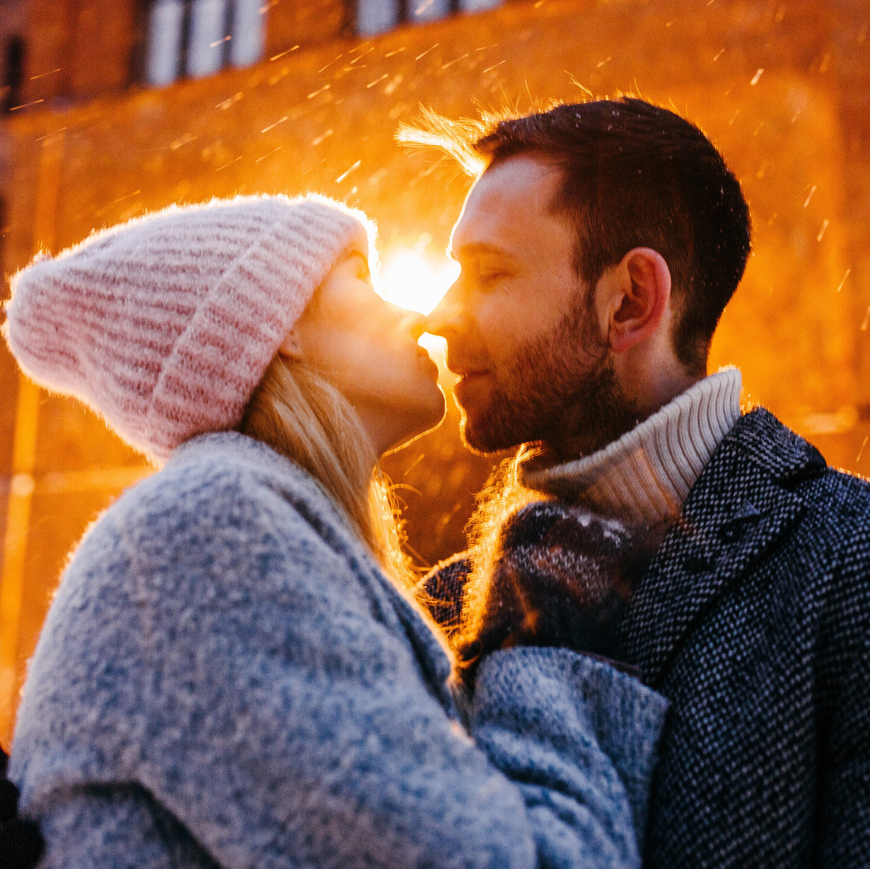 Свадебный фотограф в Москве, заказать профессиональную фотосъёмку — Цены и стоимость услуг фотографа на свадебную фотосессию