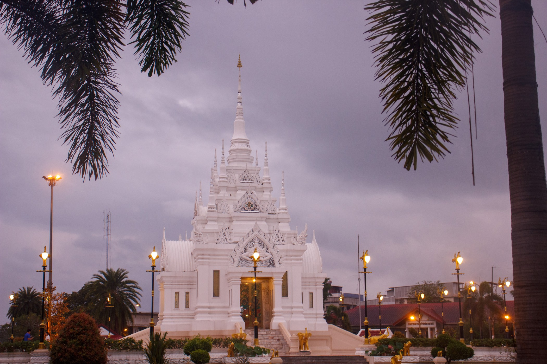 Сураттхани