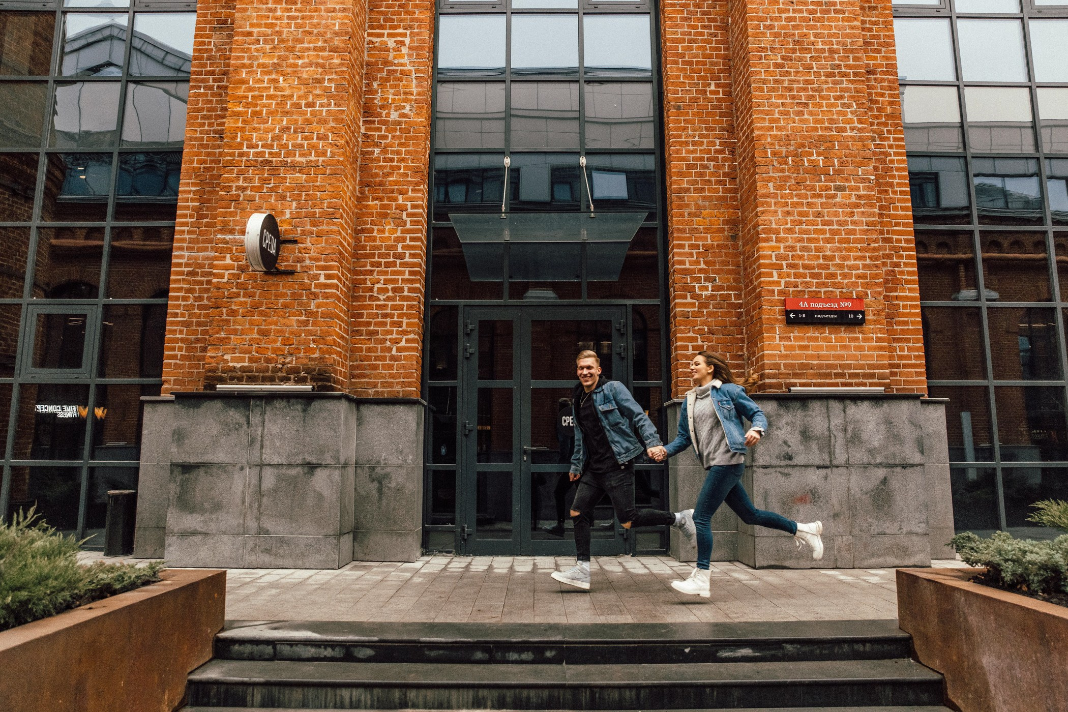 Портретная фотосъемка в Москве. Контентный и репортажный фотограф Виталий Кулешов | Москва