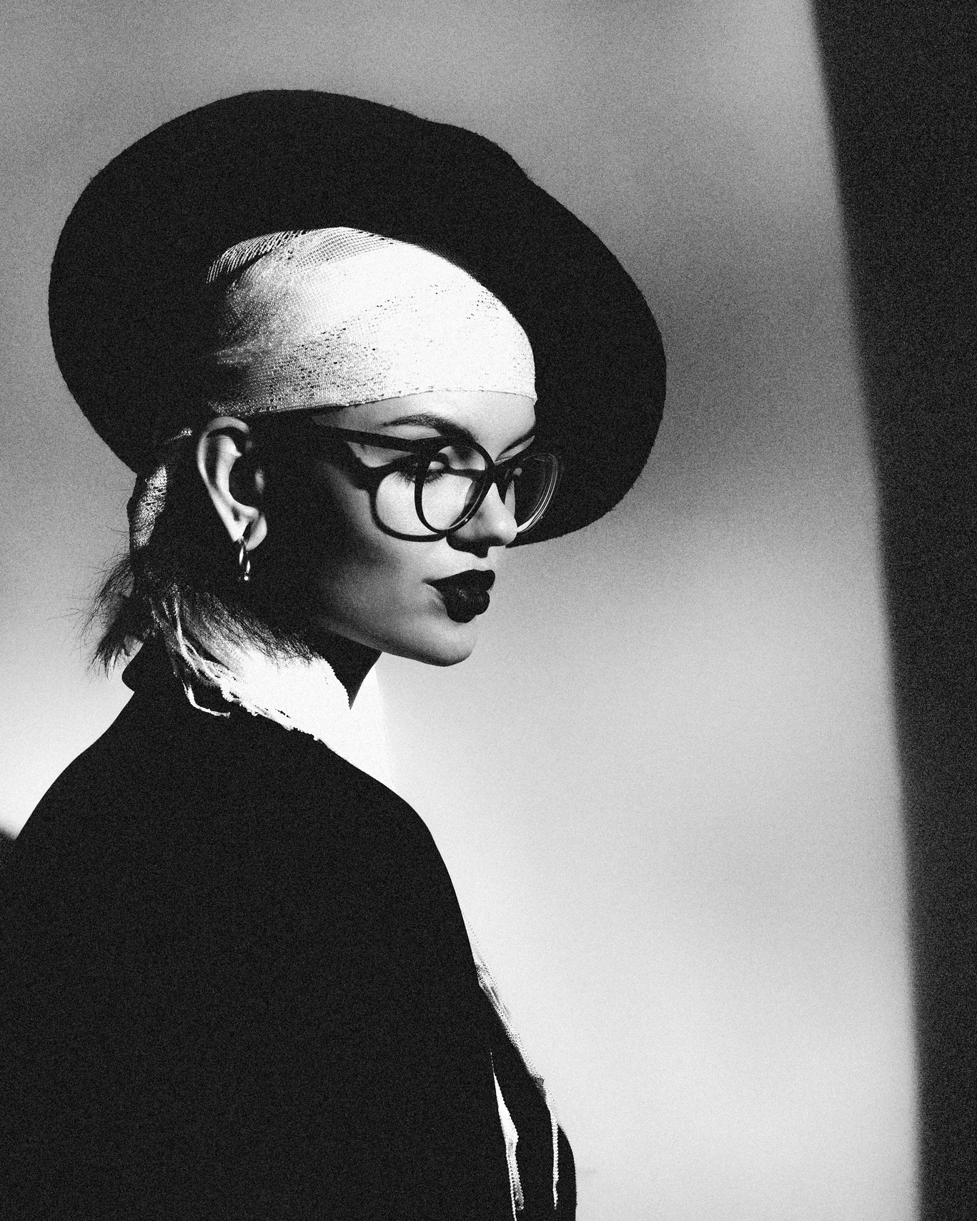 Контакты. Фотограф Маша Ривер Ногинск Электросталь Москва