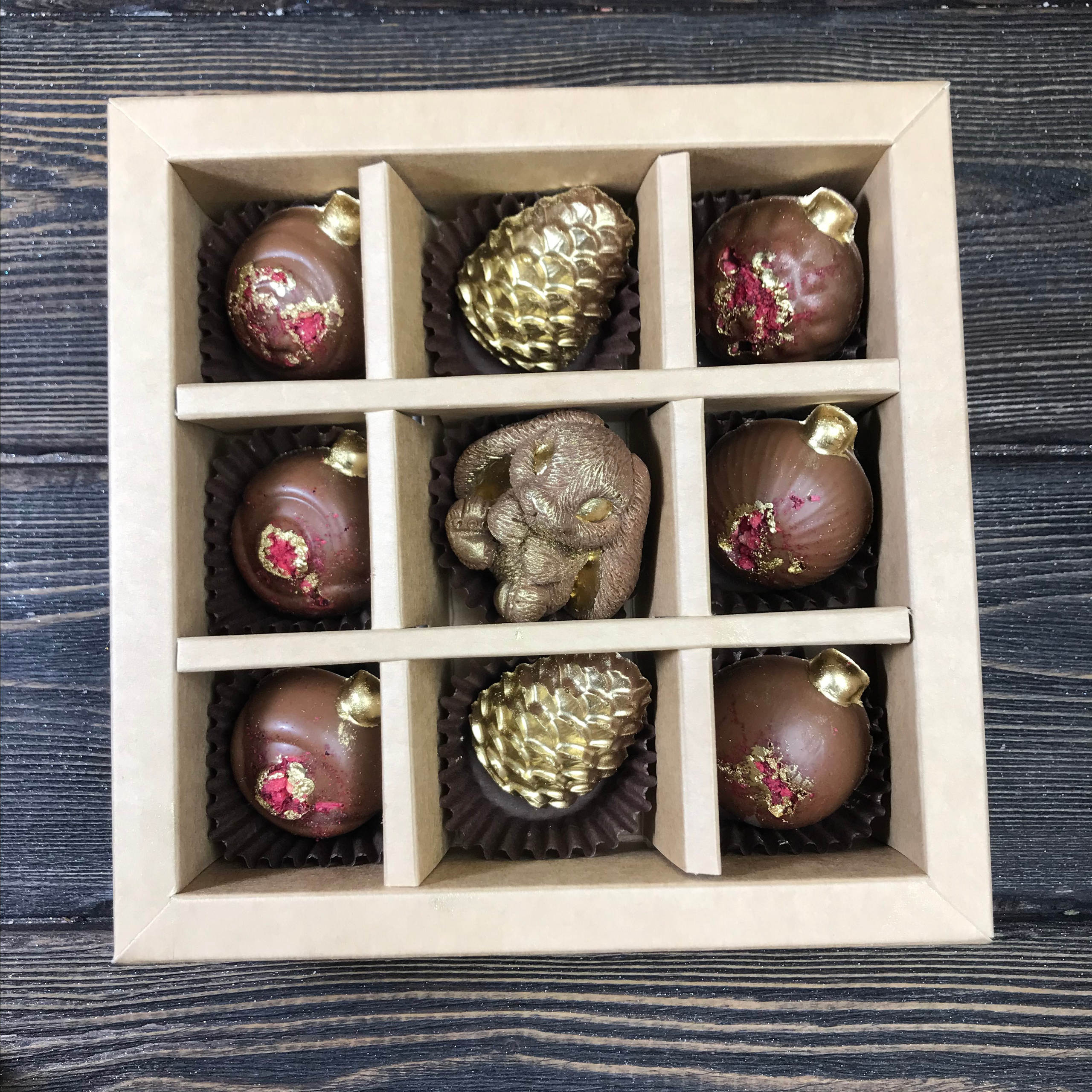 Фантазийный шоколад Сургут. Клубника в шоколаде в Сургуте