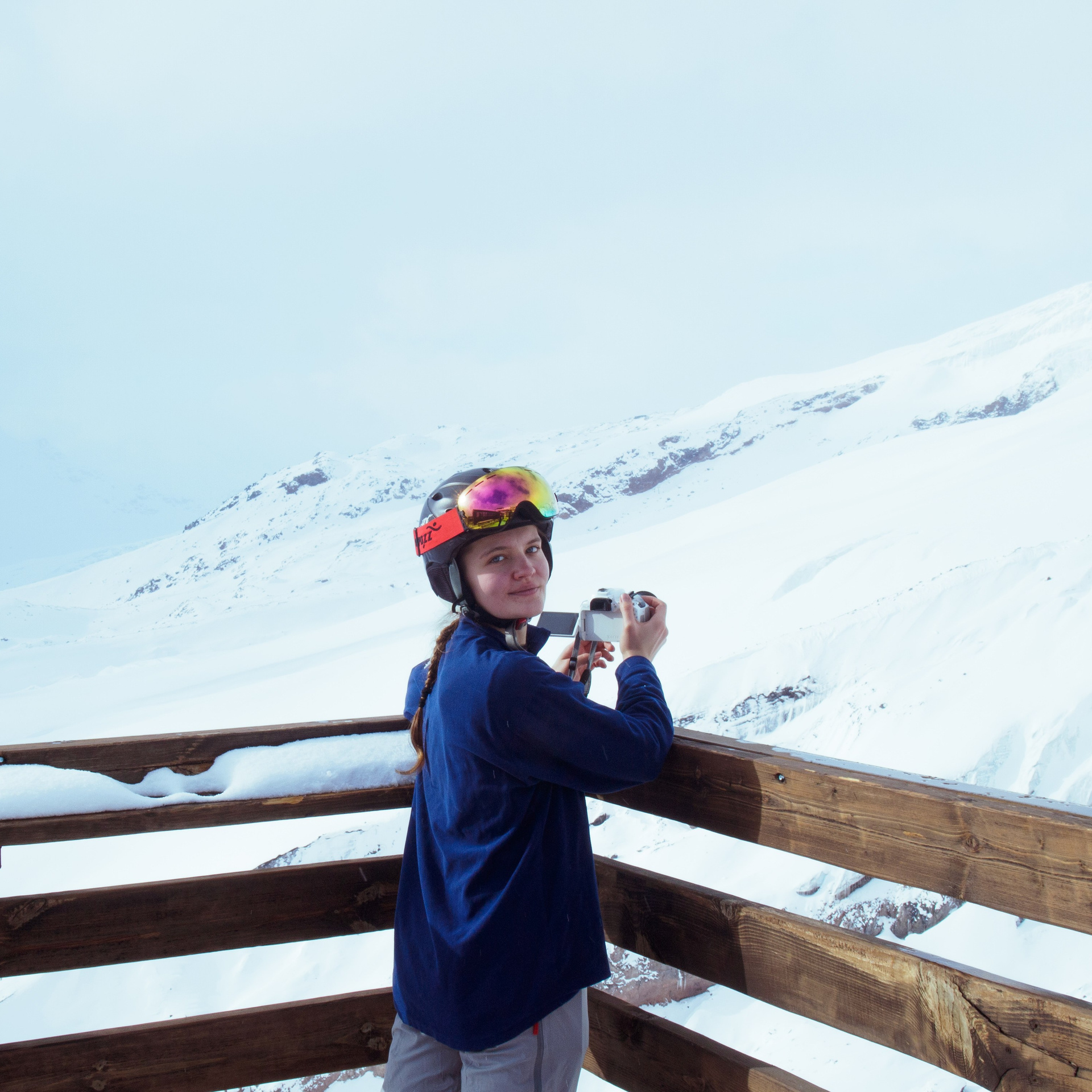 Контакты. Фотограф на трекинг и восхождение Эльбрус, Приэльбрусье. Елизавета Бобок