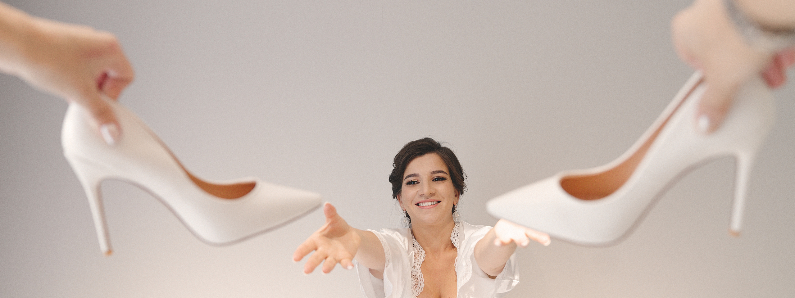 Контакты. Свадебный, семейный и женский фотограф во Владивостоке Ксения Птица