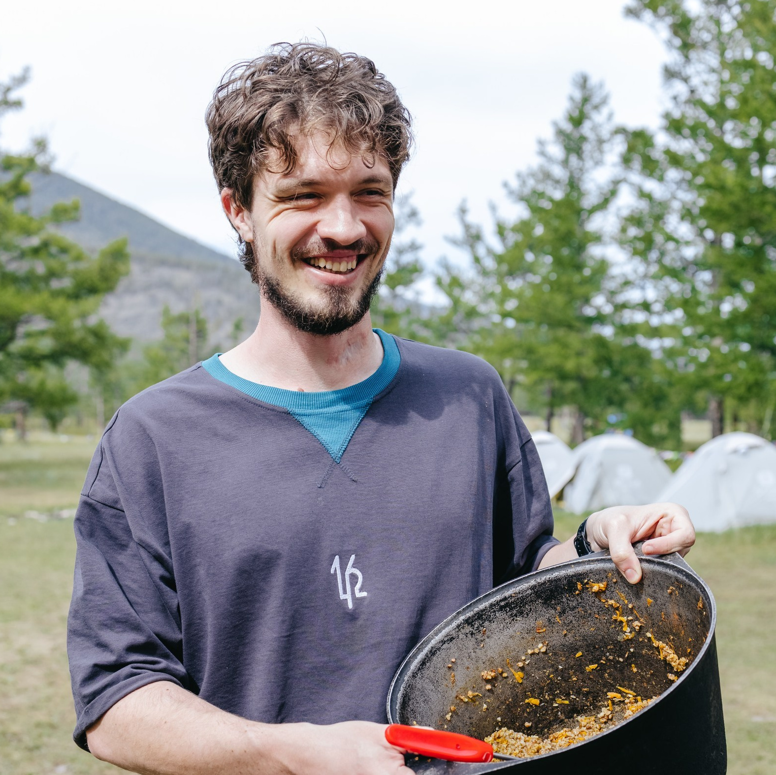 О нас. 1642 — первый лагерь для взрослых на Байкале