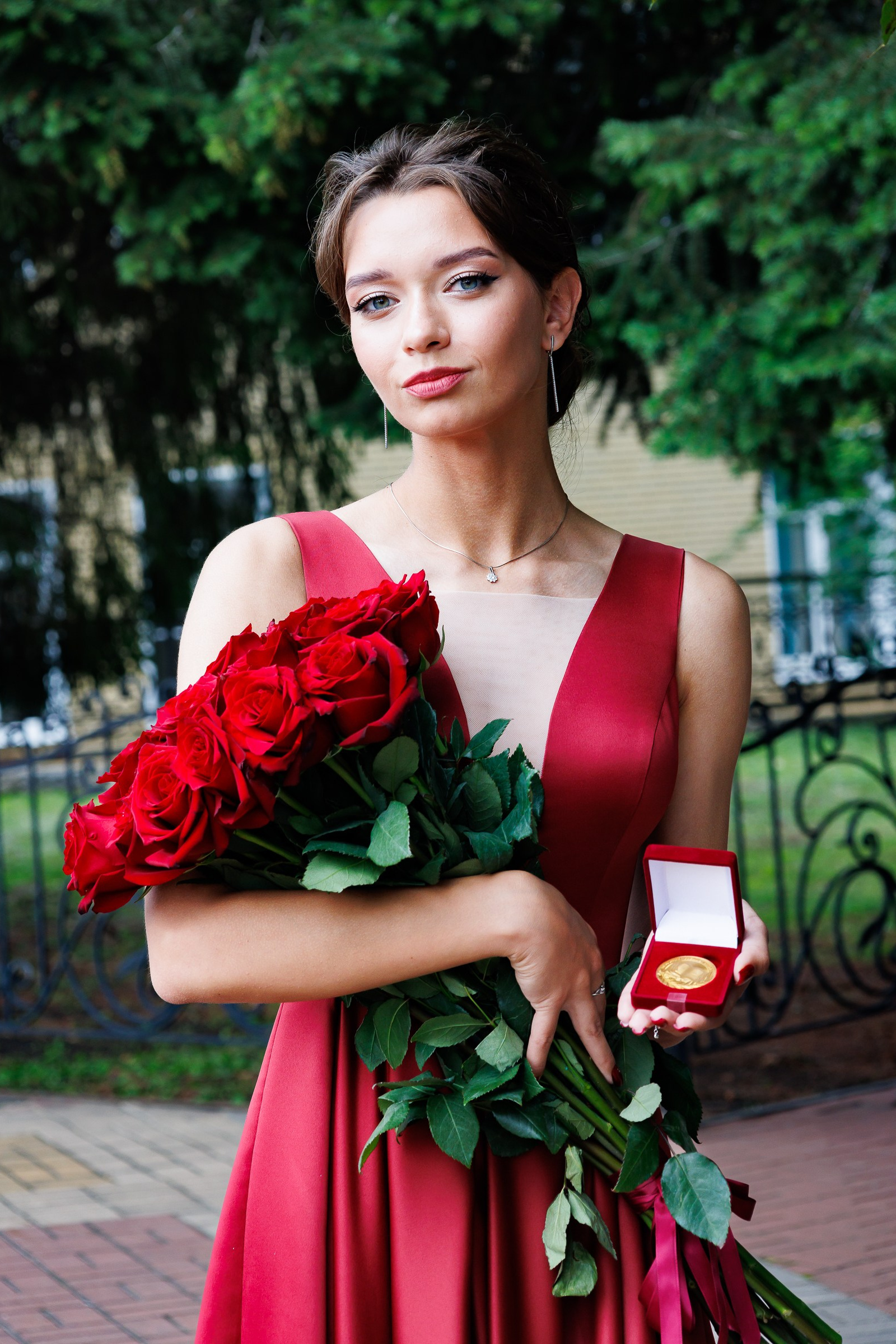 Контакты. Школьные альбомы в Грязях