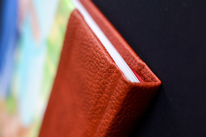 Свадебные и выпускные Фотокниги. Печать на холсте. Свадебный фотограф в Белгороде Косилов Денис