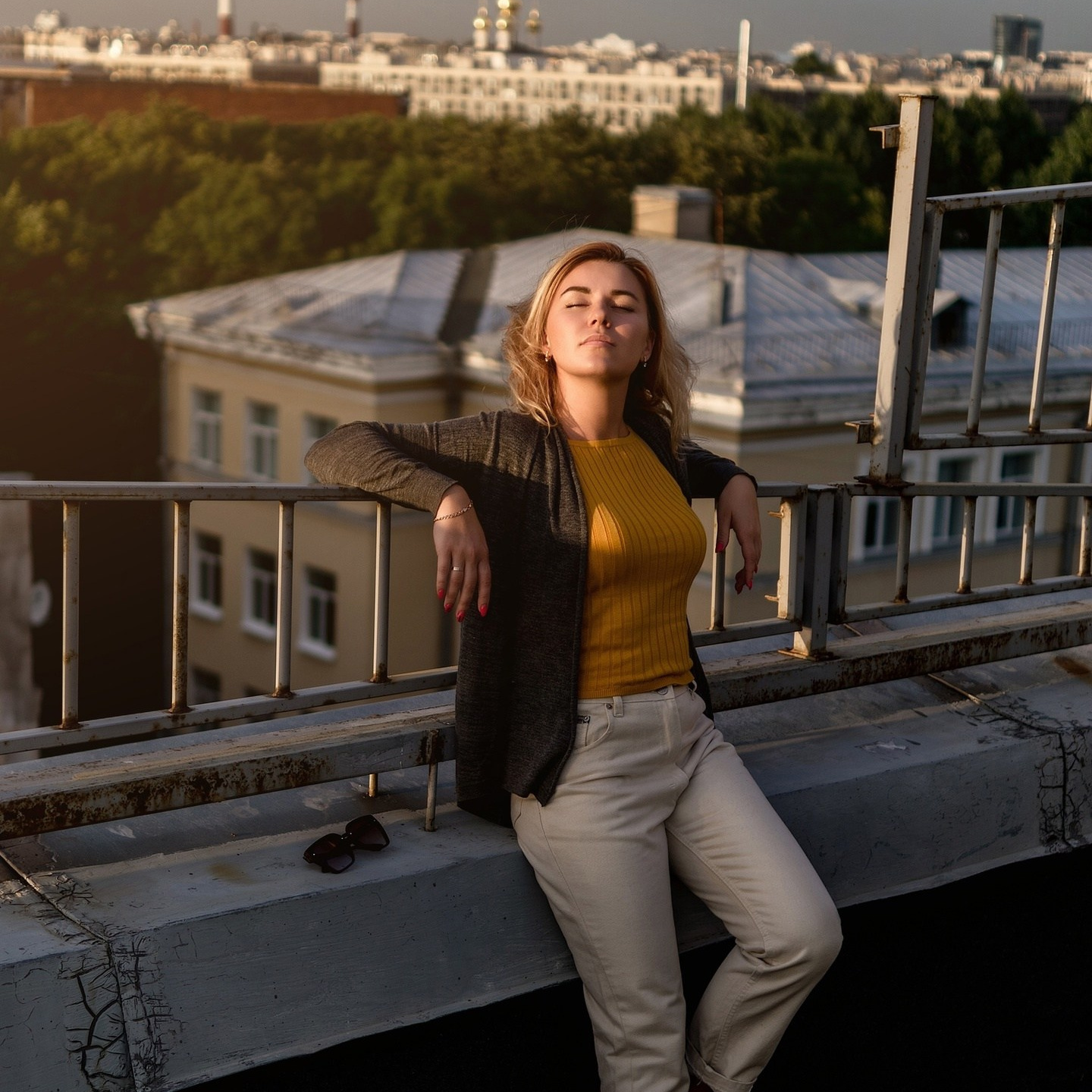 Контакты. Портретный и семейный фотограф в Санкт-Петербурге Чугунова Анастасия