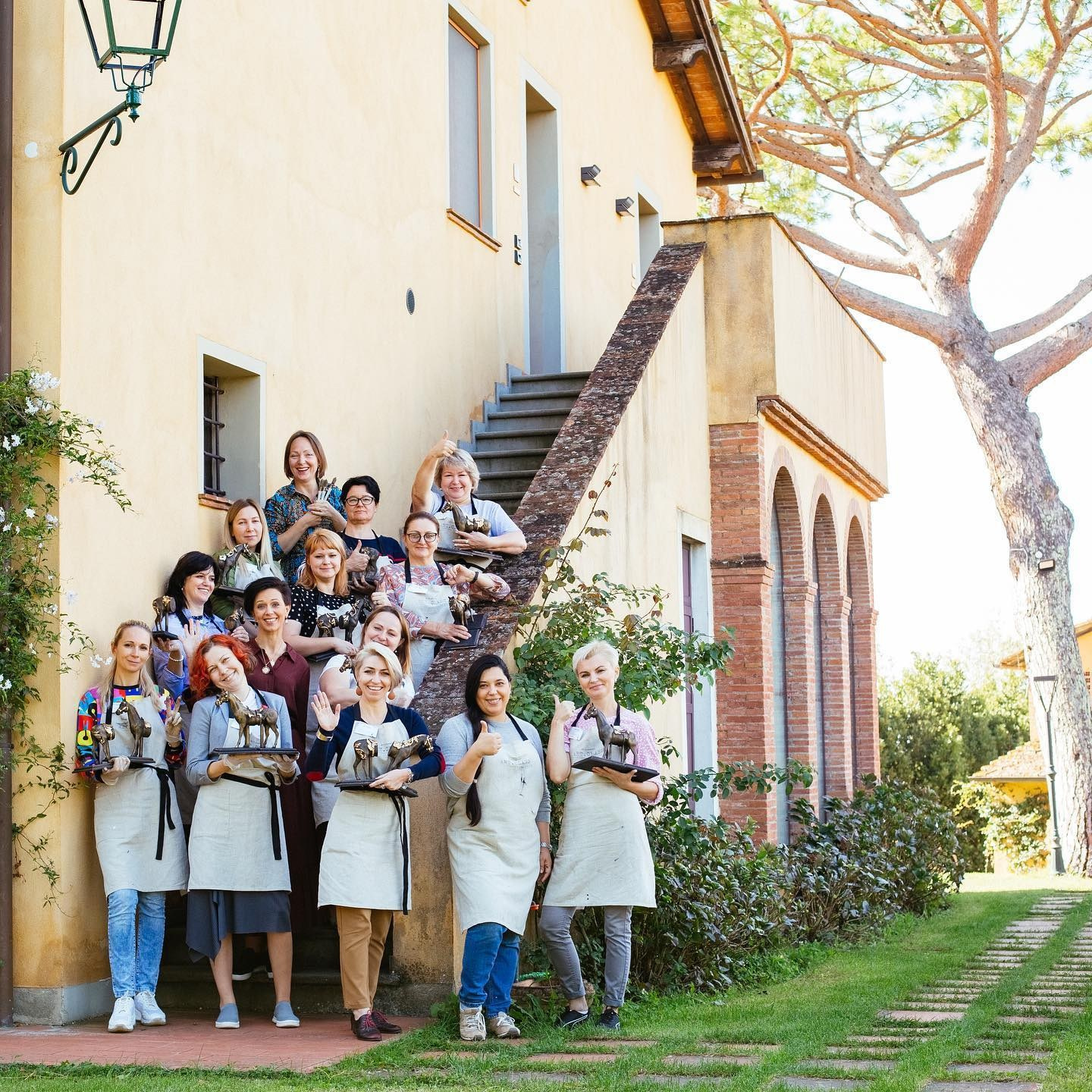 Винтажный арткласс в Тоскане 2025 — творческое путешествие по Италии. Family Lifestyle Photographer in Lucca, Italia