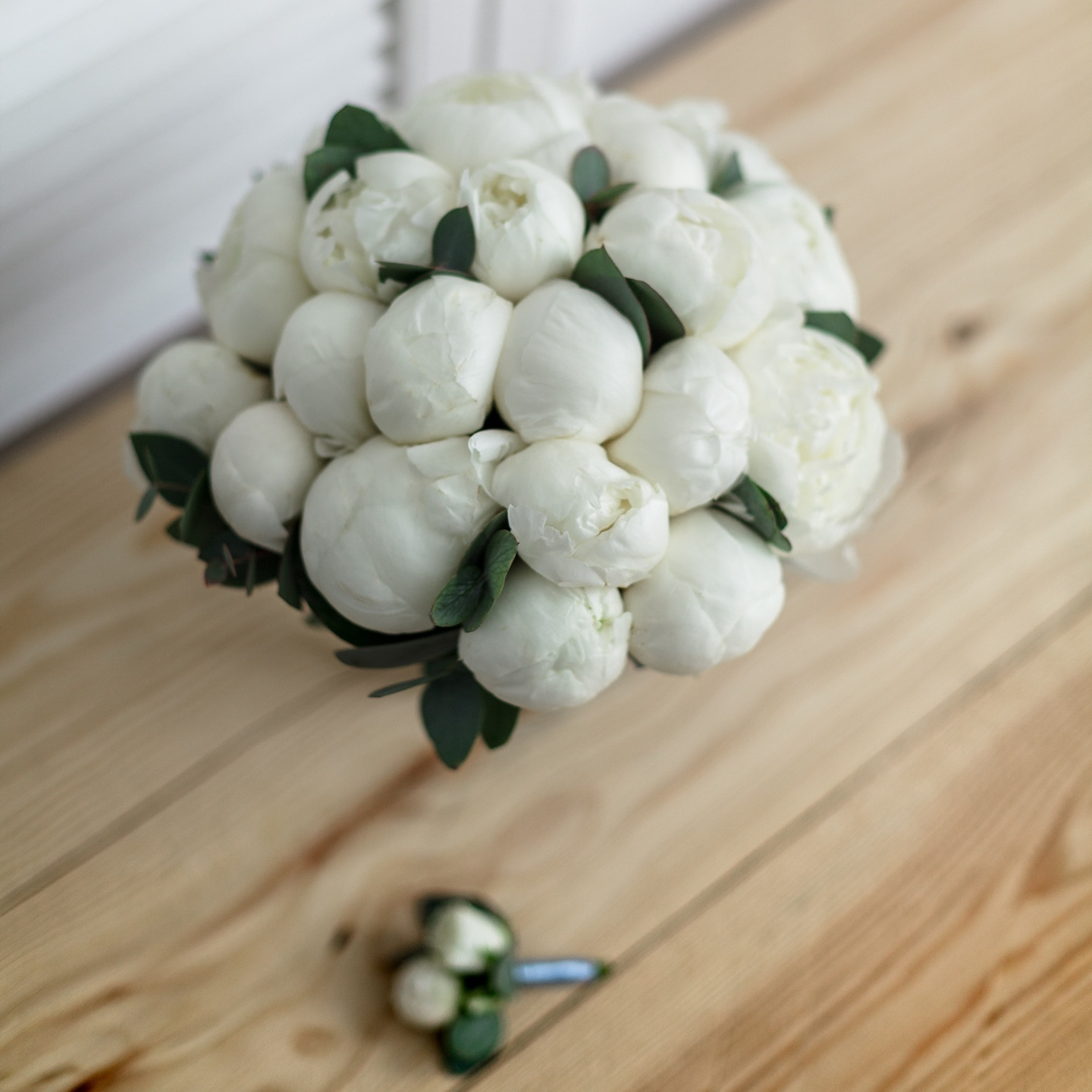 Свадебный букет с белыми пионами. Флорист Маргарита Гладкова