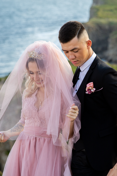 свадебная фотосессия владивосток невеста жених прогулка