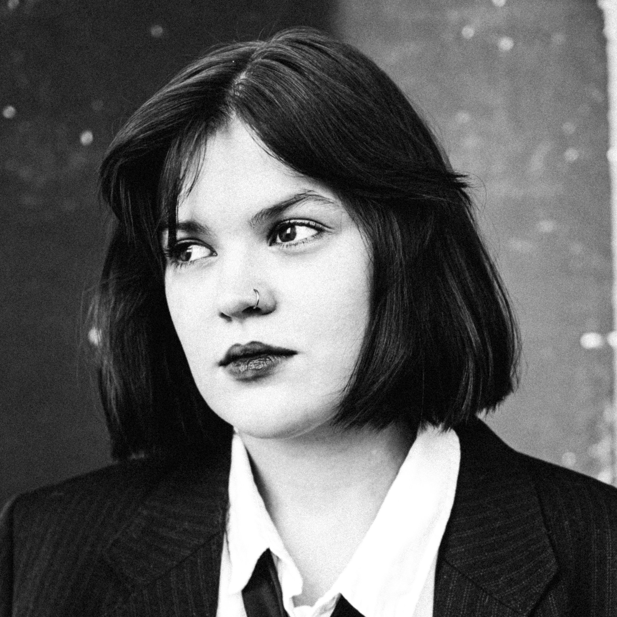 Контакты. 1 m 57cm