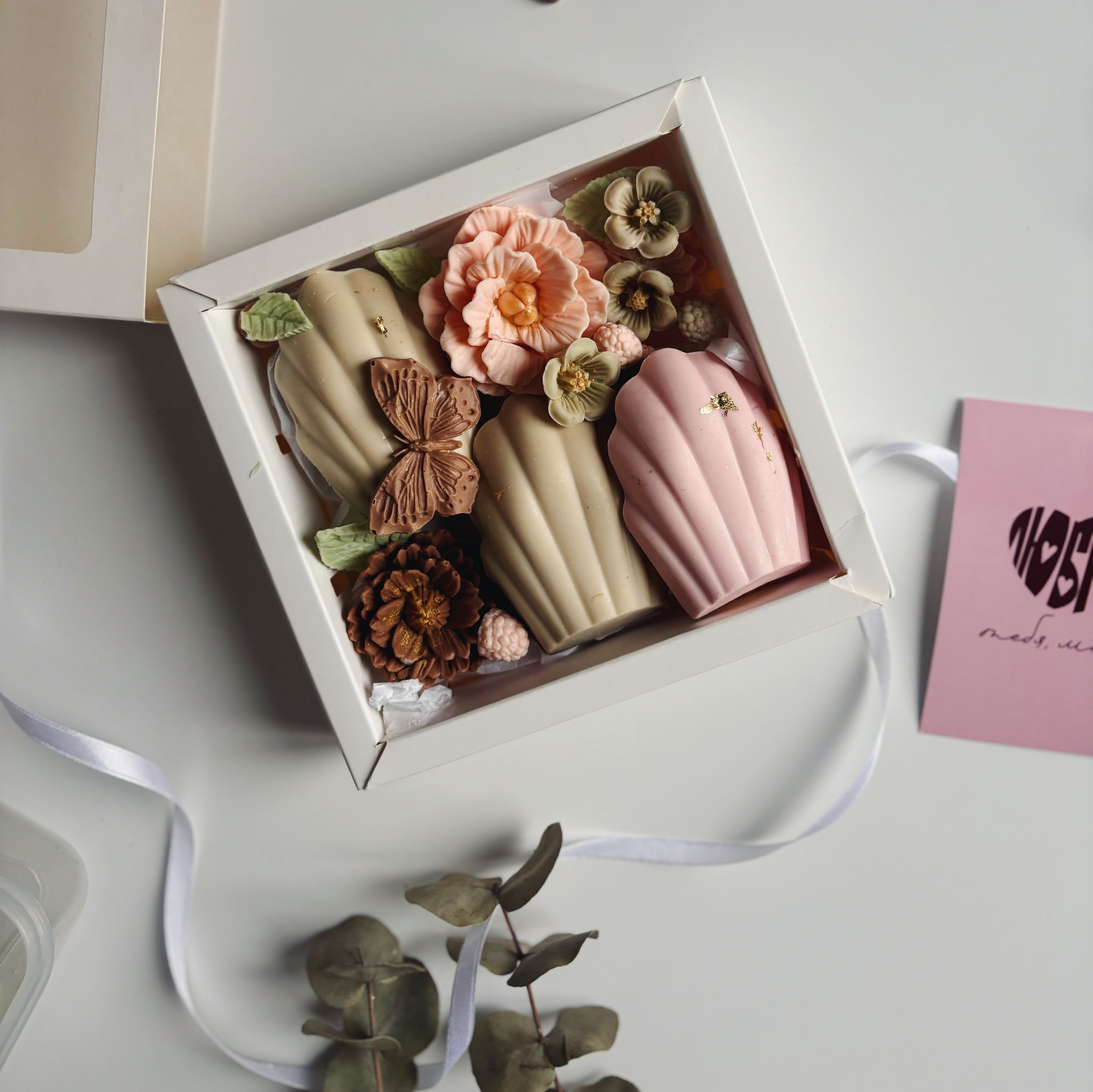 День мамы. Торты и десерты на заказ