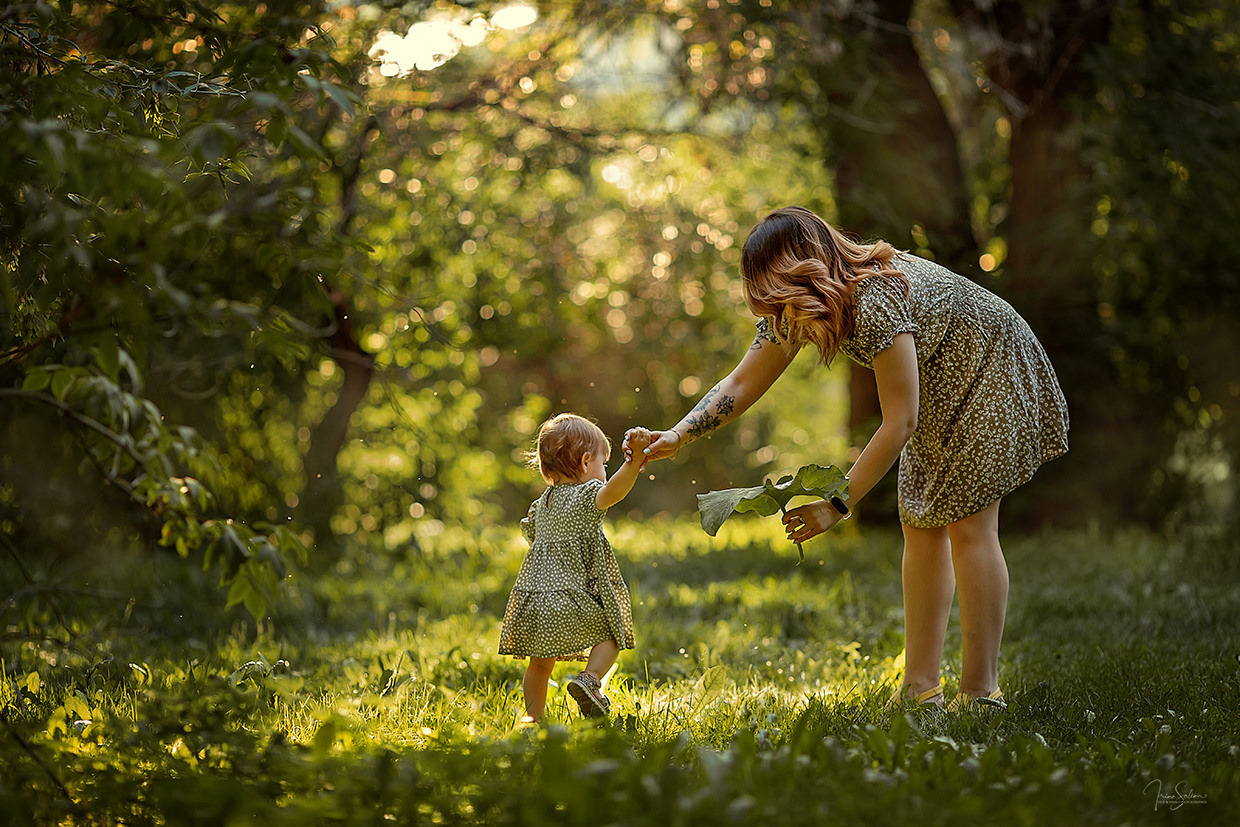 Семейная фотосессия в Харитоновском парке. Детский и семейный фотограф в Екатеринбурге