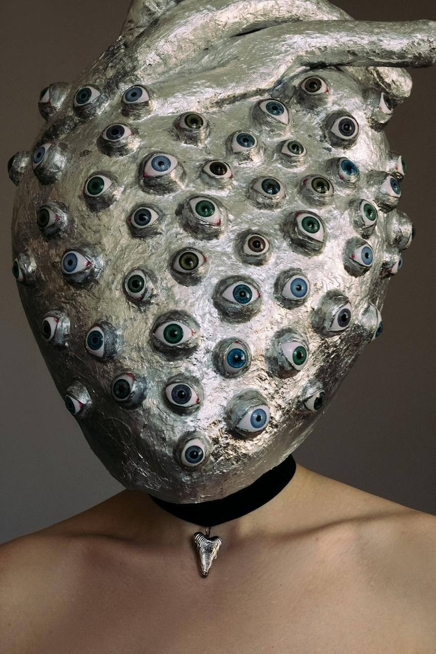Сердце все видит. Visual artist Irina Heinz