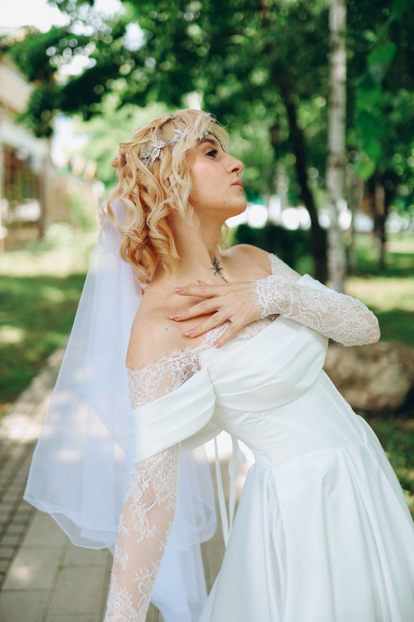 Контакты. Фотограф Анастасия Кучер
