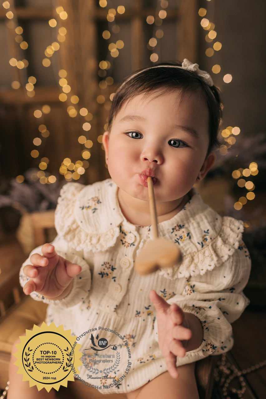 ГОДОВАСИЕ в мини-студии. Семейный фотограф новорождённых в Серпухове Юлия Новикова +79637785957