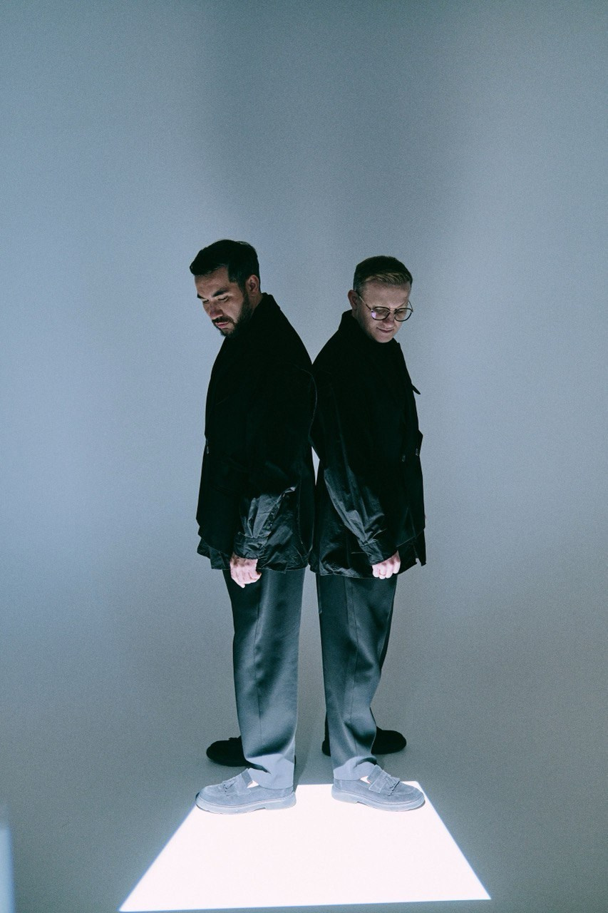 Дуэт ведущих Максим Дамир