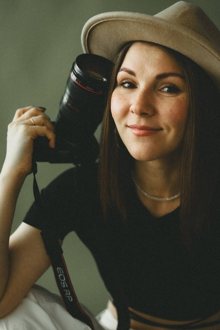 Контакты. Женский портрет в Нижнем Новгороде Татьяна Малюгина