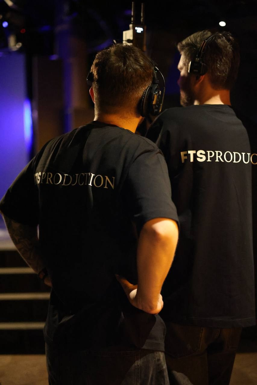 Контакты видеографа — забронировать дату, задать вопрос. Фото и видео производство для клиентов под различные задачи