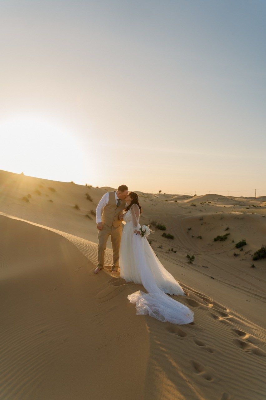 Photographer in Abu Dhabi court for wedding ceremony
