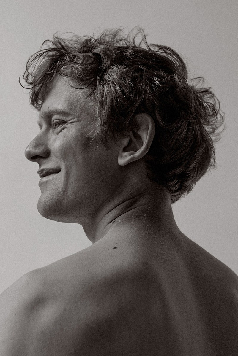 Мужской проект «Обнаженный». Психолог и фотограф в Санкт-Петербурге Настя Михайлова