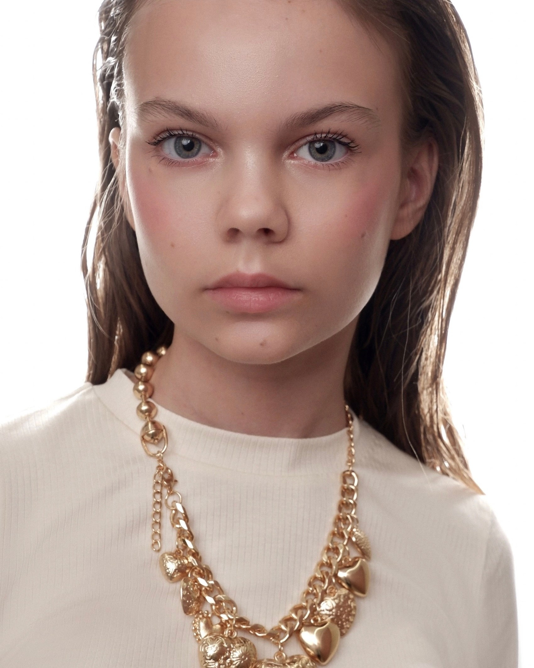 TM young. Модельная школа для детей и взрослых TOP MODEL FAMILY в Санкт-Петербурге