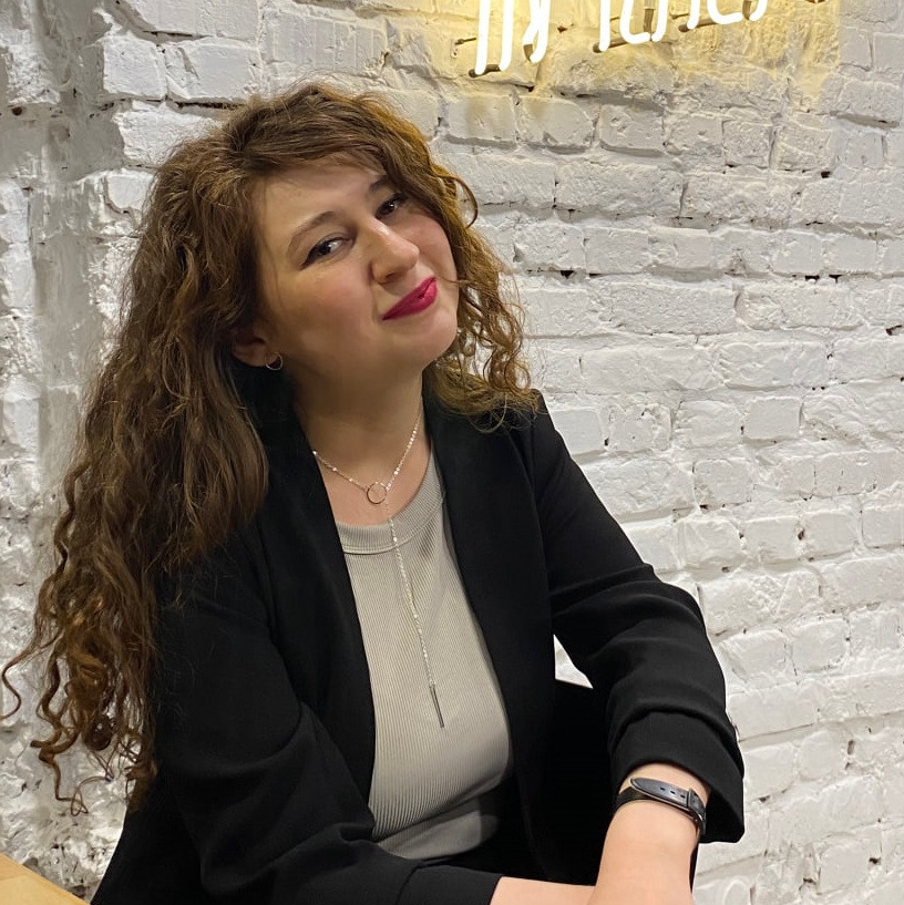 Контакты. Альбина Ромозанова, фотограф из Казани