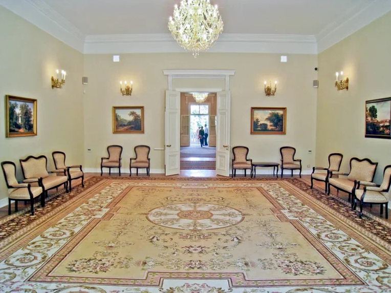 Самые красивые ЗАГСы в Спб: какой и как выбрать?