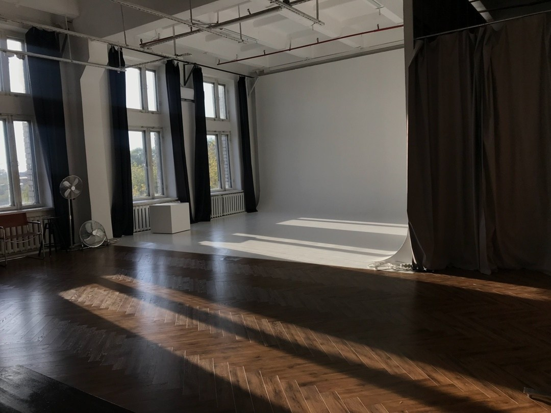 Залы с циклорамой в Казани. Контент фотограф Казань Татьяна Горина