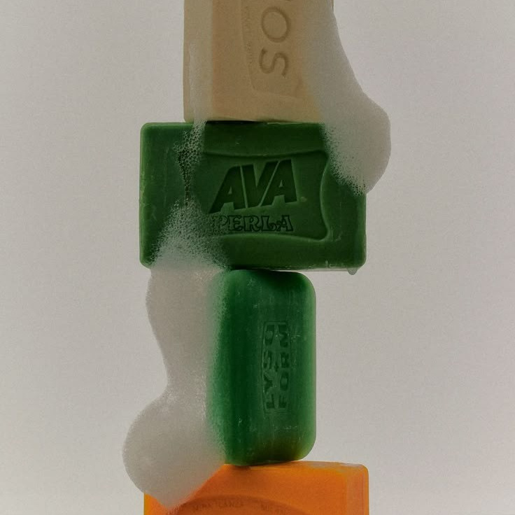 Башенка из кускового мыла в пене