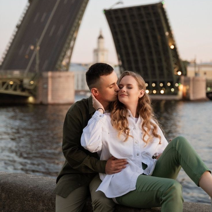 ФОТОПРОГУЛКИ ПО ПИТЕРУ. Фотосессии в Санкт-Петербурге СО СКИДКОЙ ДО -50%!