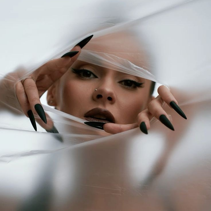 Дерзкая. Фотостудия ШпинАрт