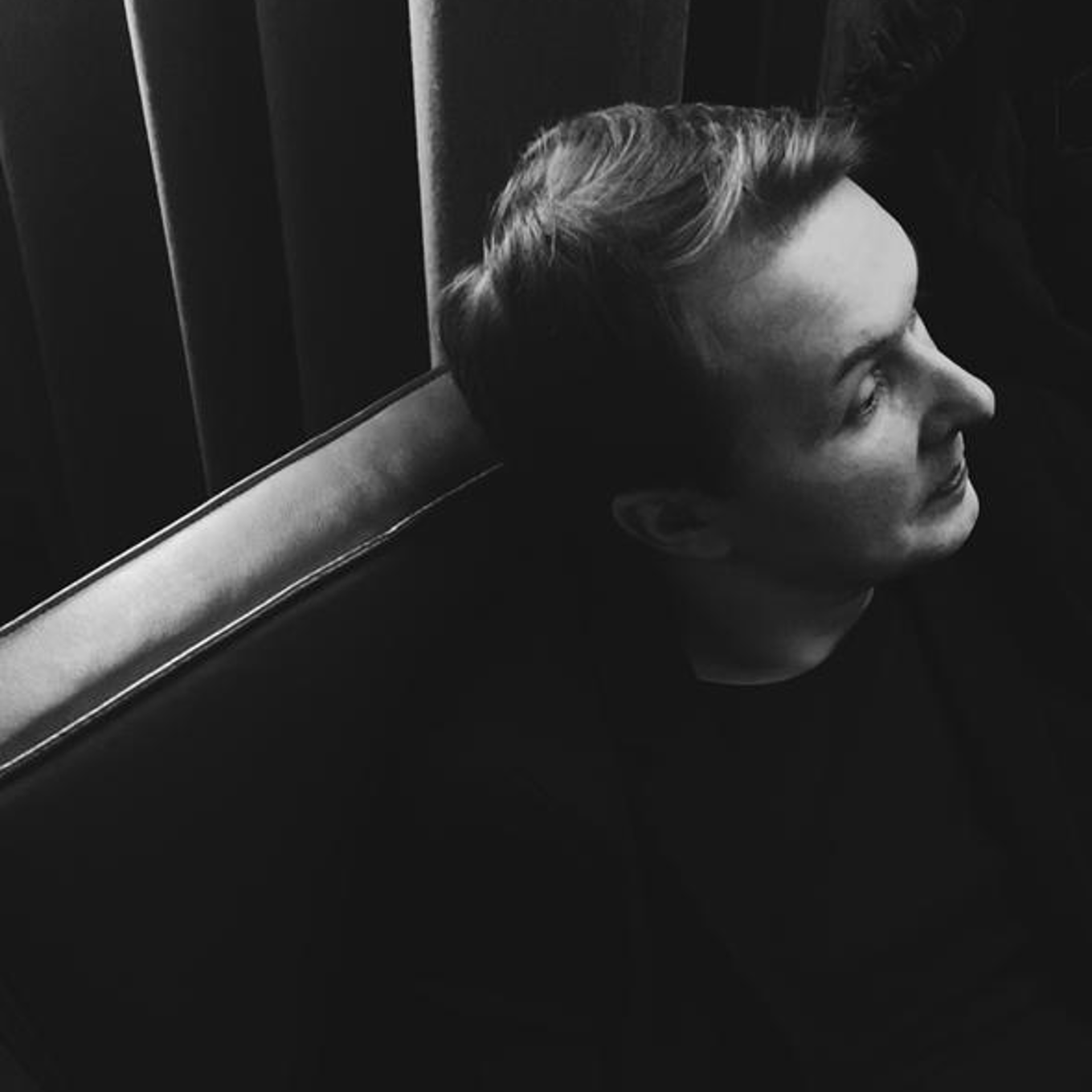 To contact the artist Sergey Ratchin, to discuss the interior decorati. Paintings by the artist Sergey Ratchin