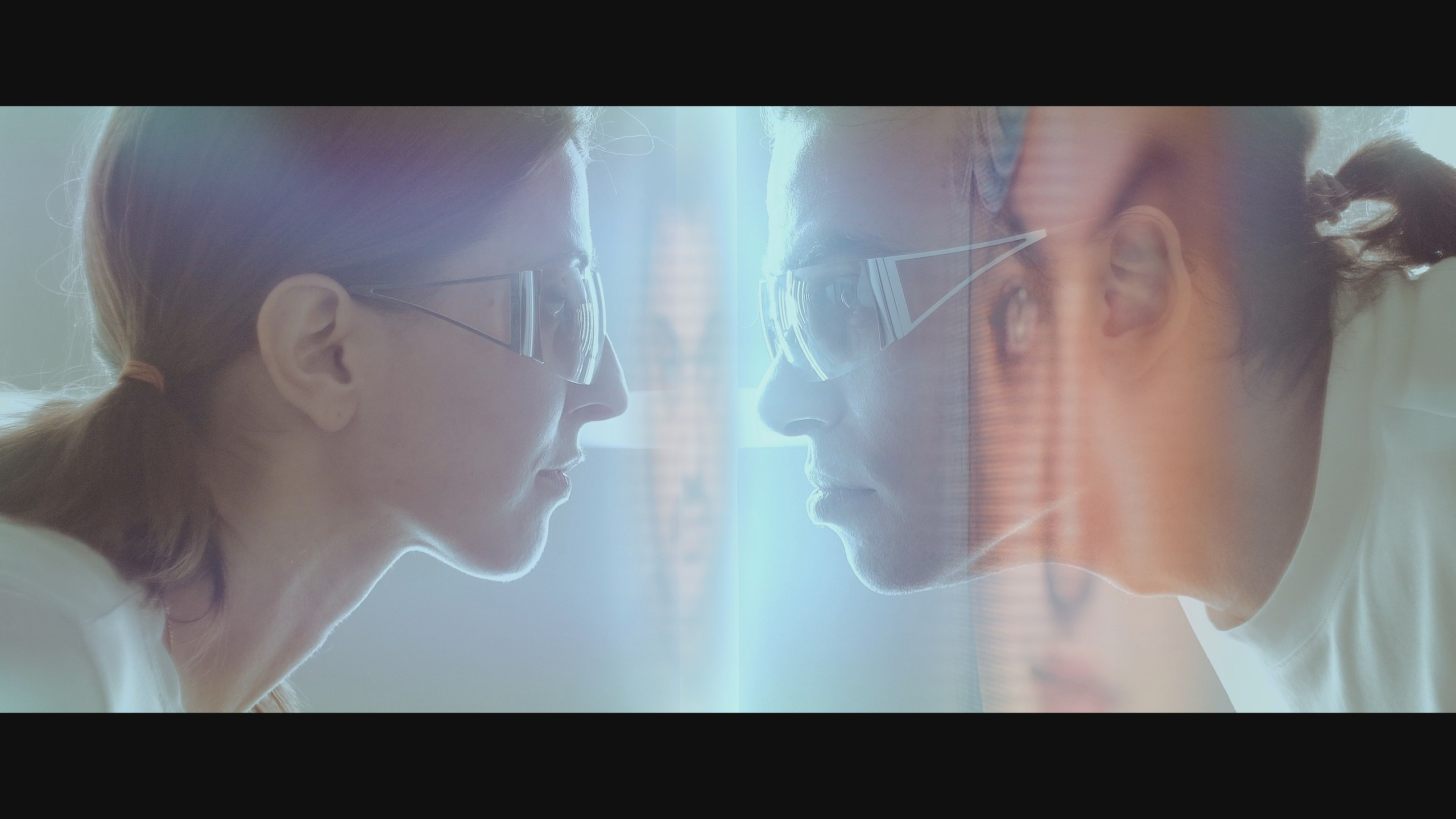 Кадр из короткометражного фильма "СвидАIние"  реж. Александр Гладкий