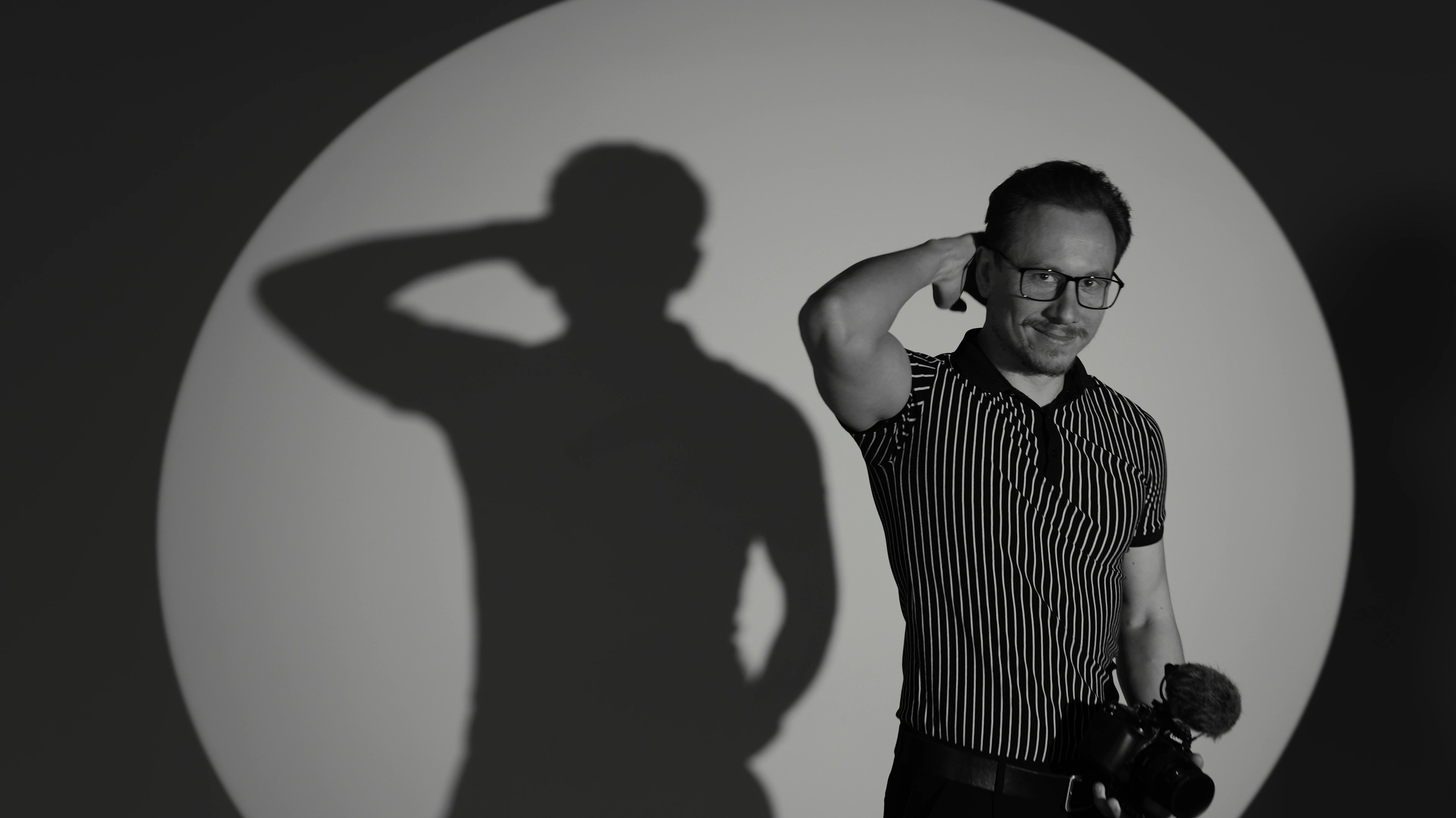 Контакты. ILLIA MOISEENKO PRODUCTION