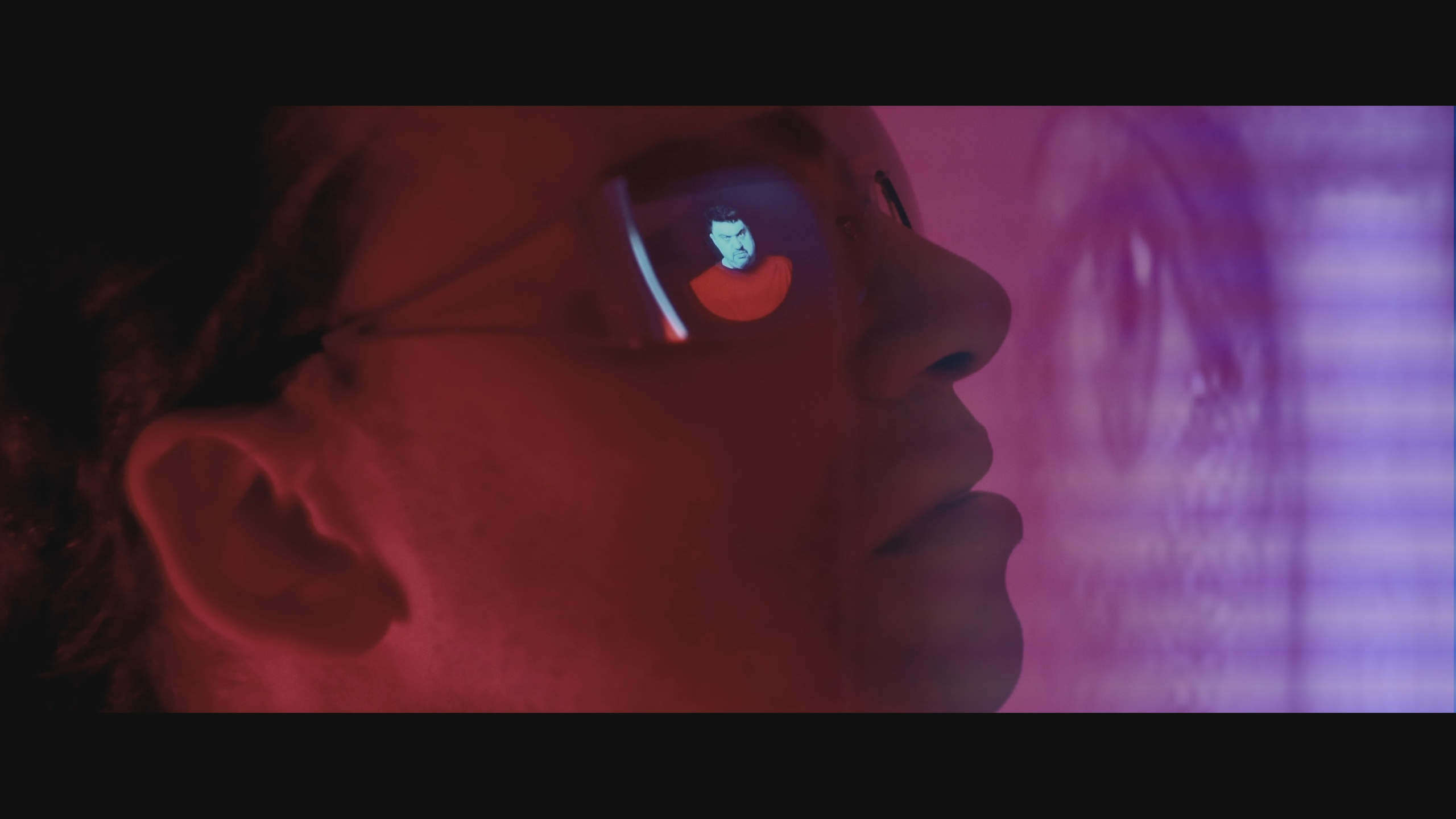 Кадр из короткометражного фильма "СвидАIние"  реж. Александр Гладкий