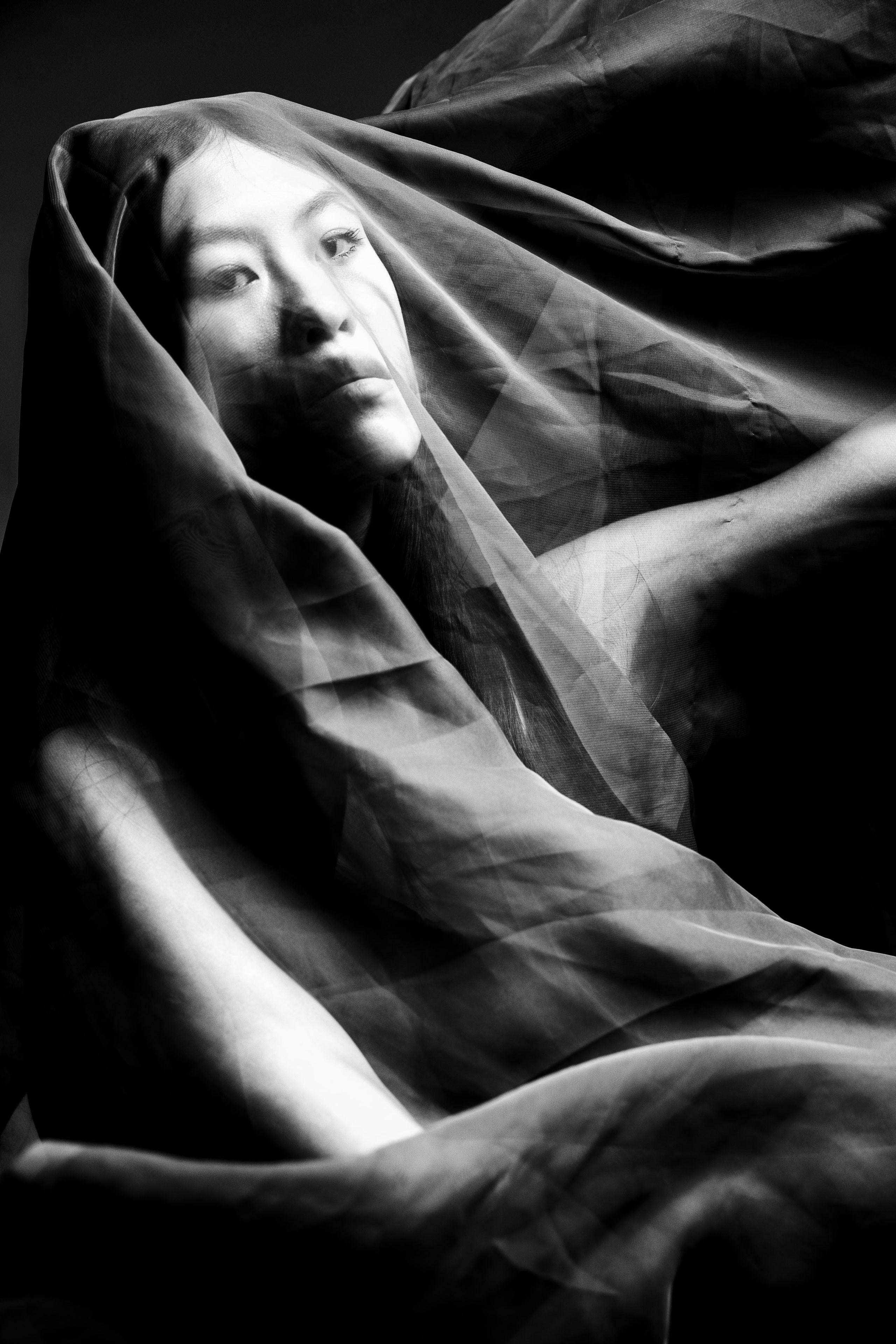 Эми. Мультиэкспозиция и ткань. Фотограф в Санкт-Петербурге Алена Сертакова