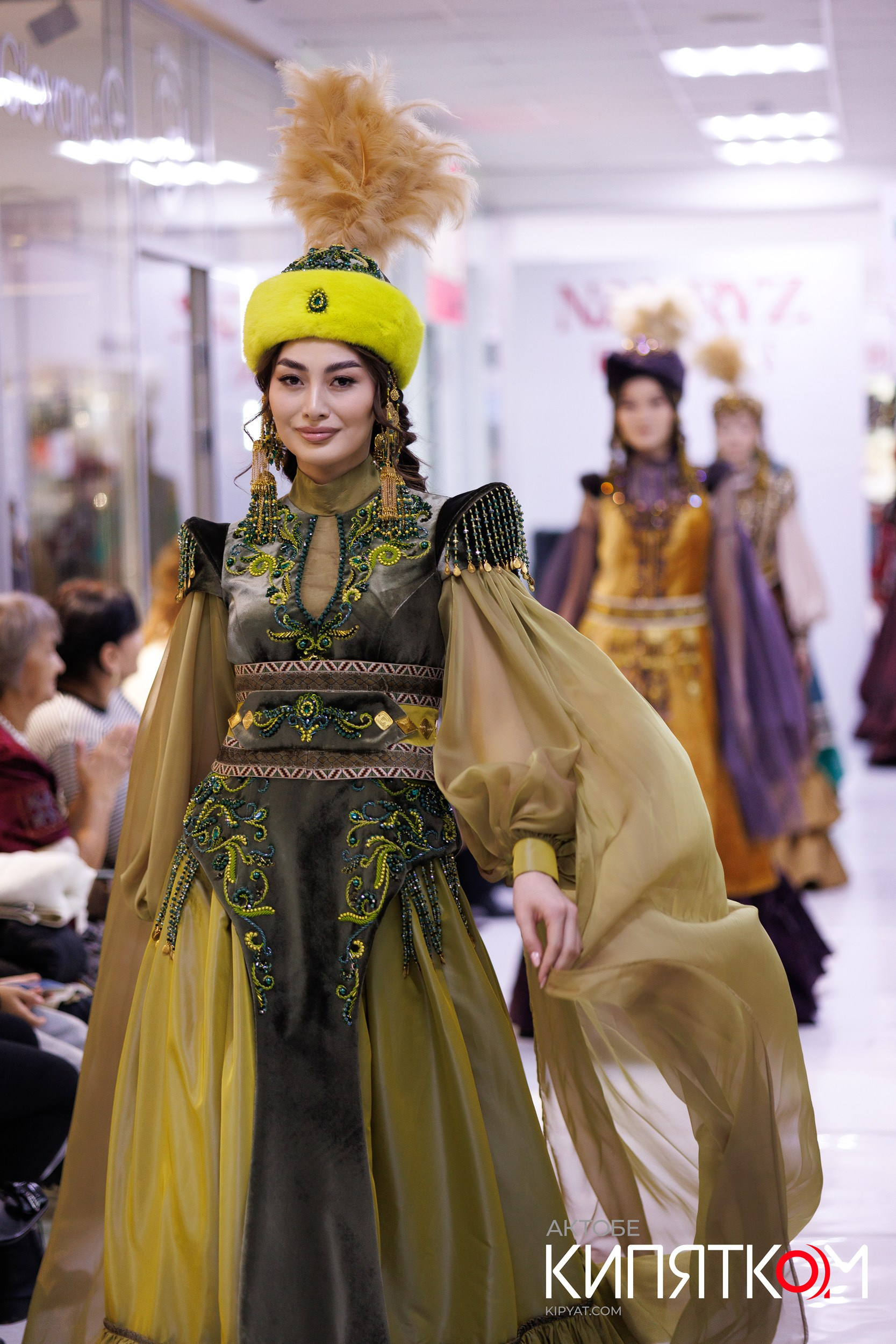 NAURYZ FASHION. Актобе Кипятком