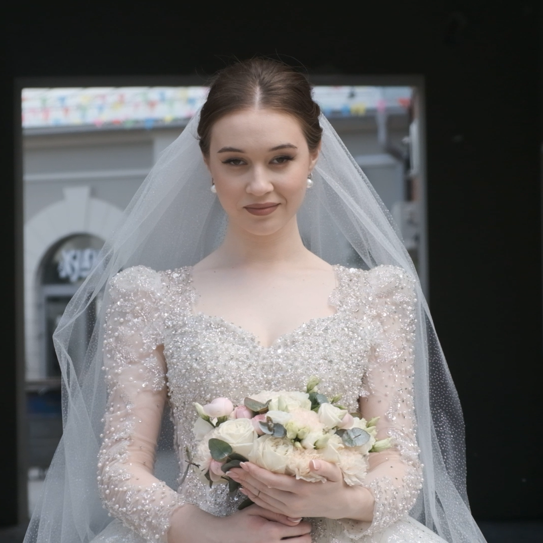 Цены на свадебную видеосъемку в Омске. Свадебный видеограф в Омске Мирошниченко Максим