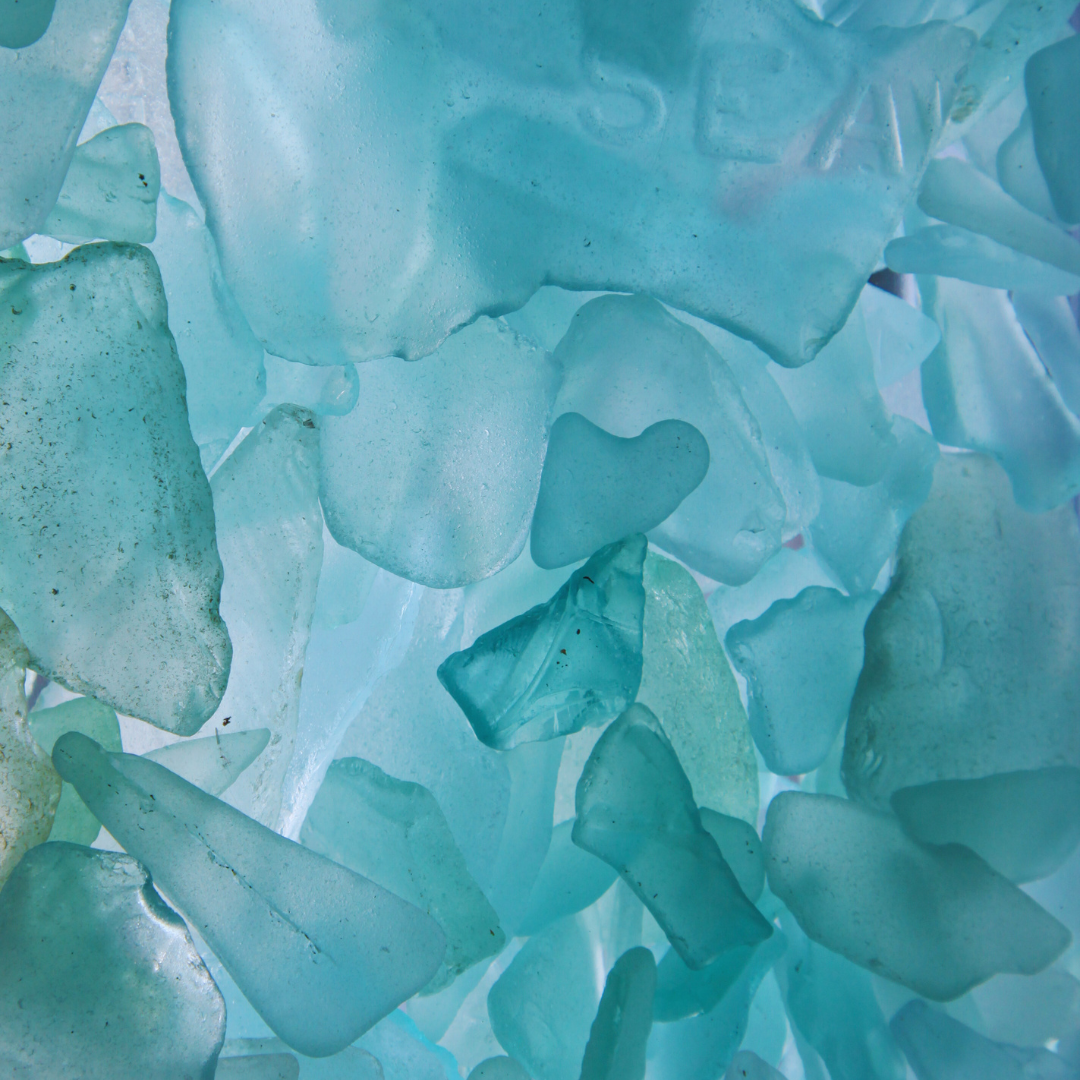 Уникальные ароматы. Индивидуальный аромат для свечей. Свечи и саше из гипса. PARFDESIGN — премиальные аромасвечи, свечи-цветы, аромадиффузоры и аромасаше под вашим брендом под ключ. Производство от 2-х дней