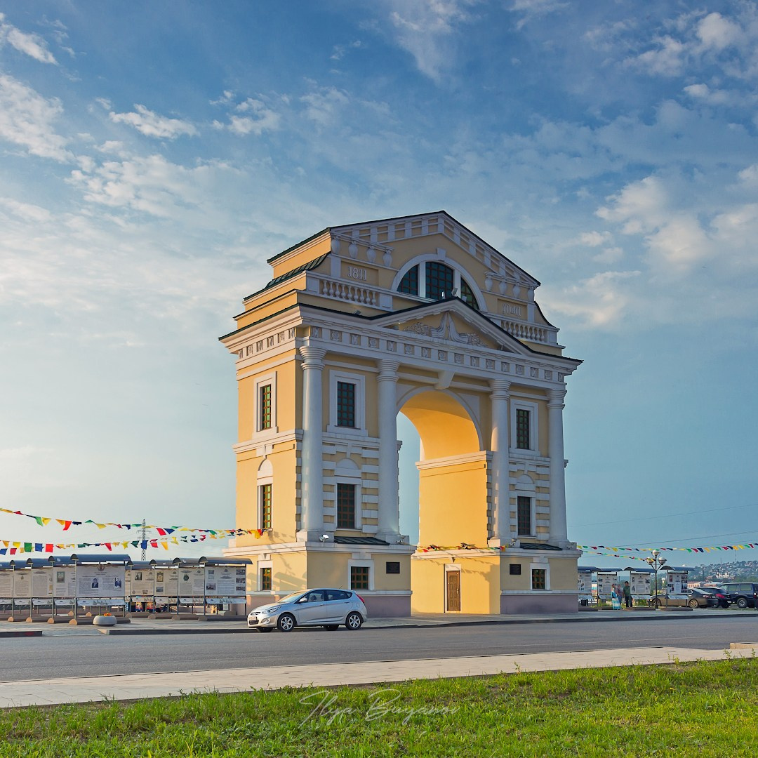 Обзорная экскурсия по Иркутску. Илья Буянов, гид по Байкалу, фотограф — baikalsky.com