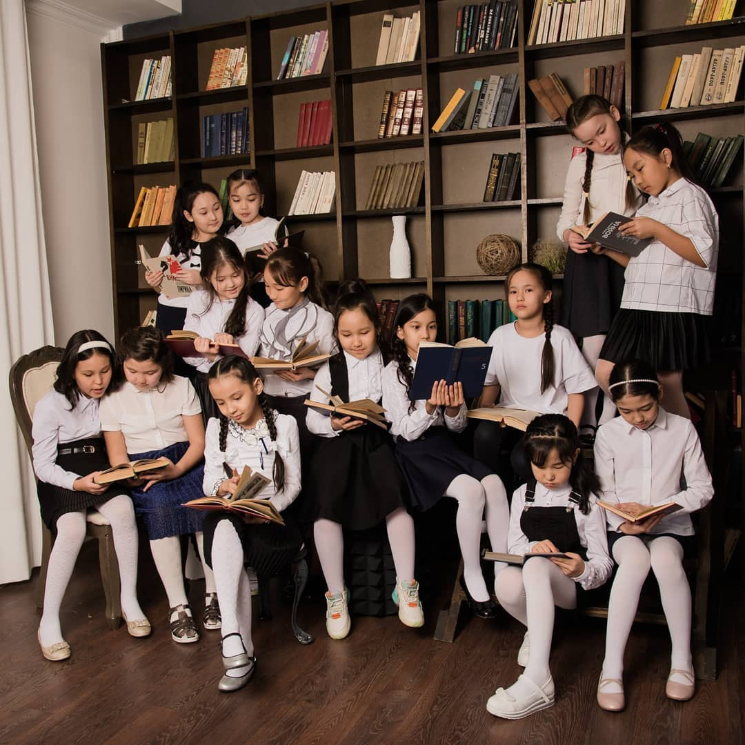 Фотосопровождение в начальной школе. Детский и школьный фотограф в Костанае Рабига Сейткенова