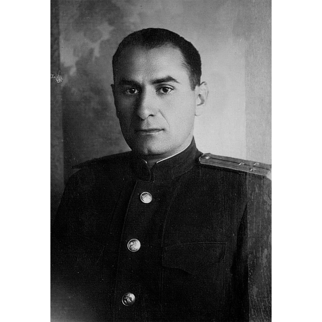 Александр Георгиевич Кананадзе. Официальный сайт Посохинских двориков