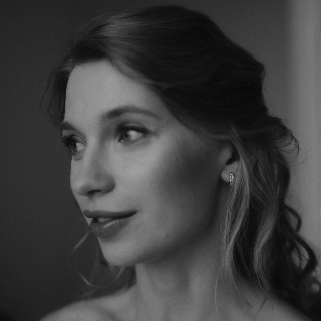 ОТЗЫВЫ. ВИДЕОГРАФ, РЕЖИССЕР — КАТЯ ГУСЕВА